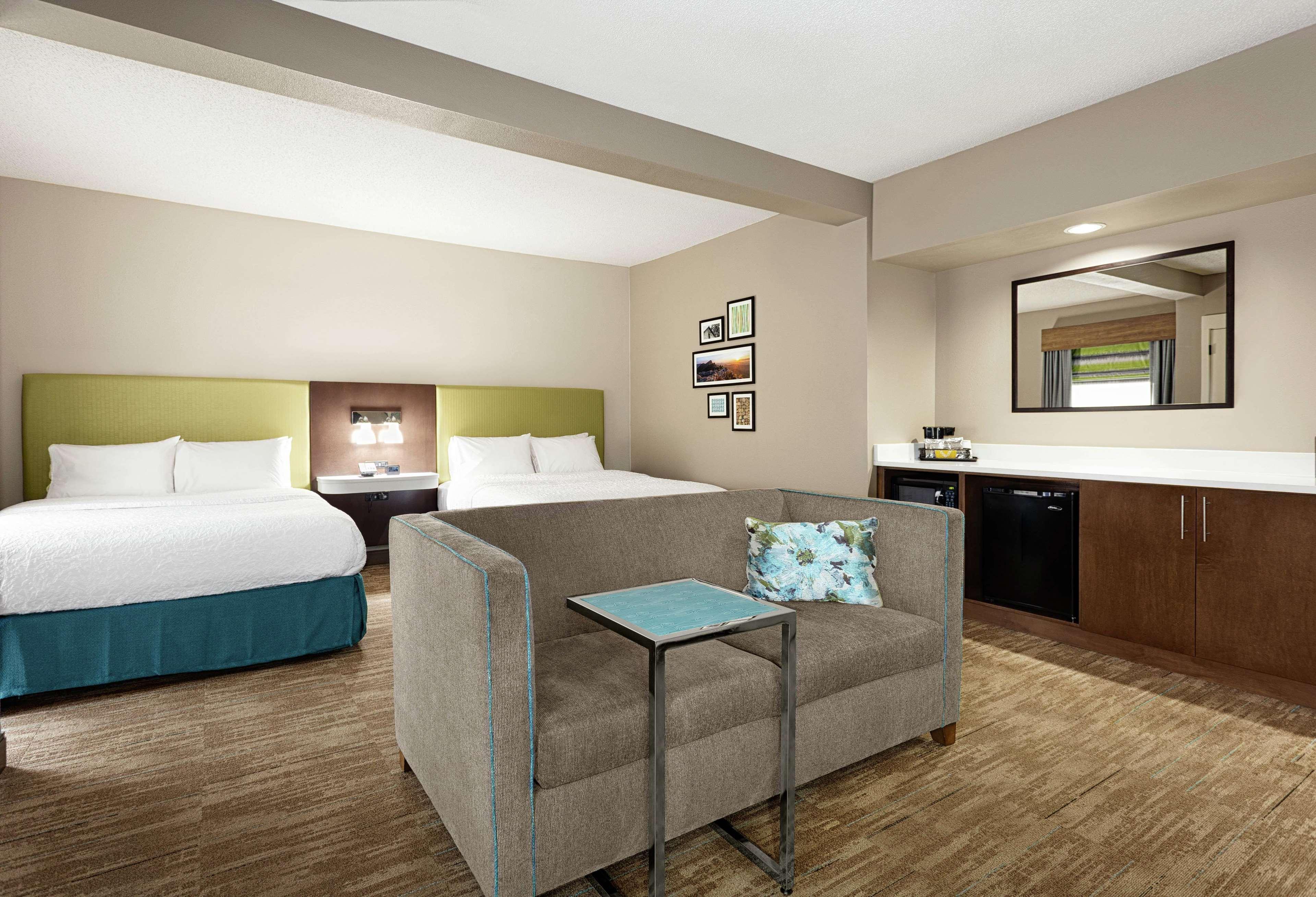 Hampton Inn Моргантон Екстер'єр фото